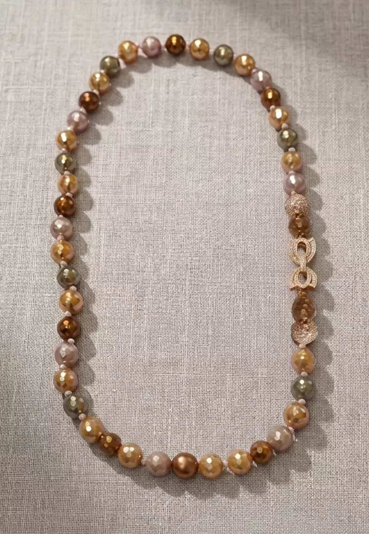 San Marco Aksesoris Kalung Wanita Classic Glass Faceted Beads Pearl-Look Necklace Kalung Wanita Multicolour