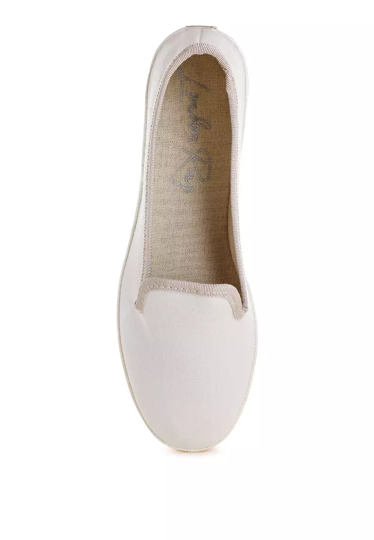 Round Toe Canvas Loafers In Off White