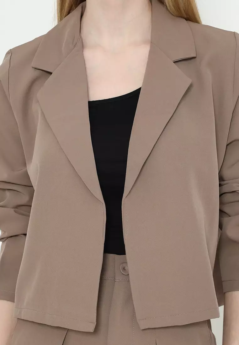 Mannequin Casual Crop Blazer