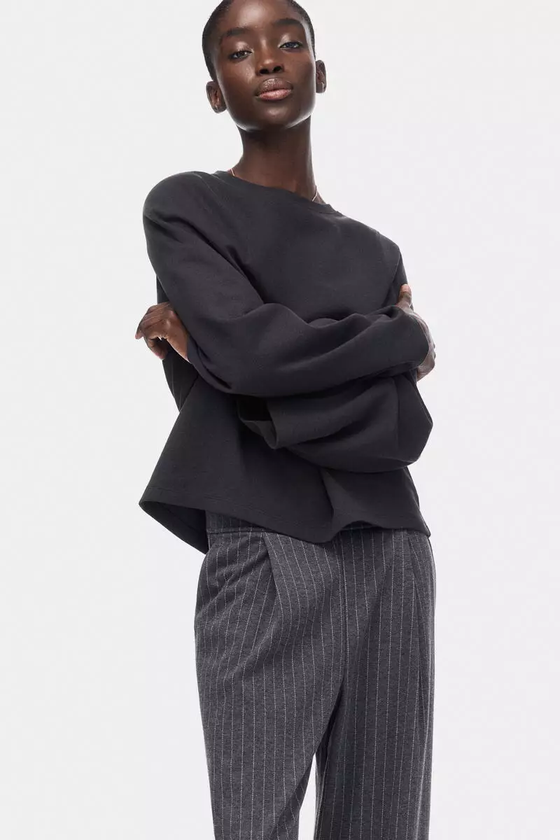 Wide trousers