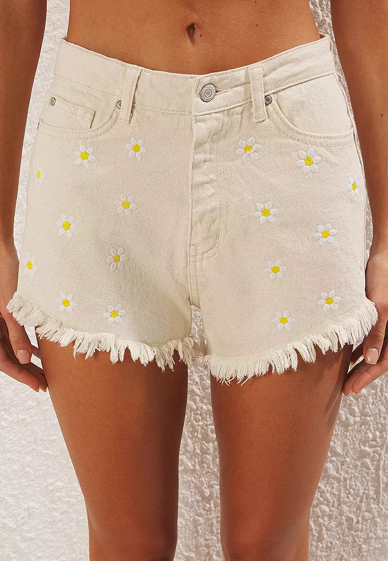 Daisy Shorts
