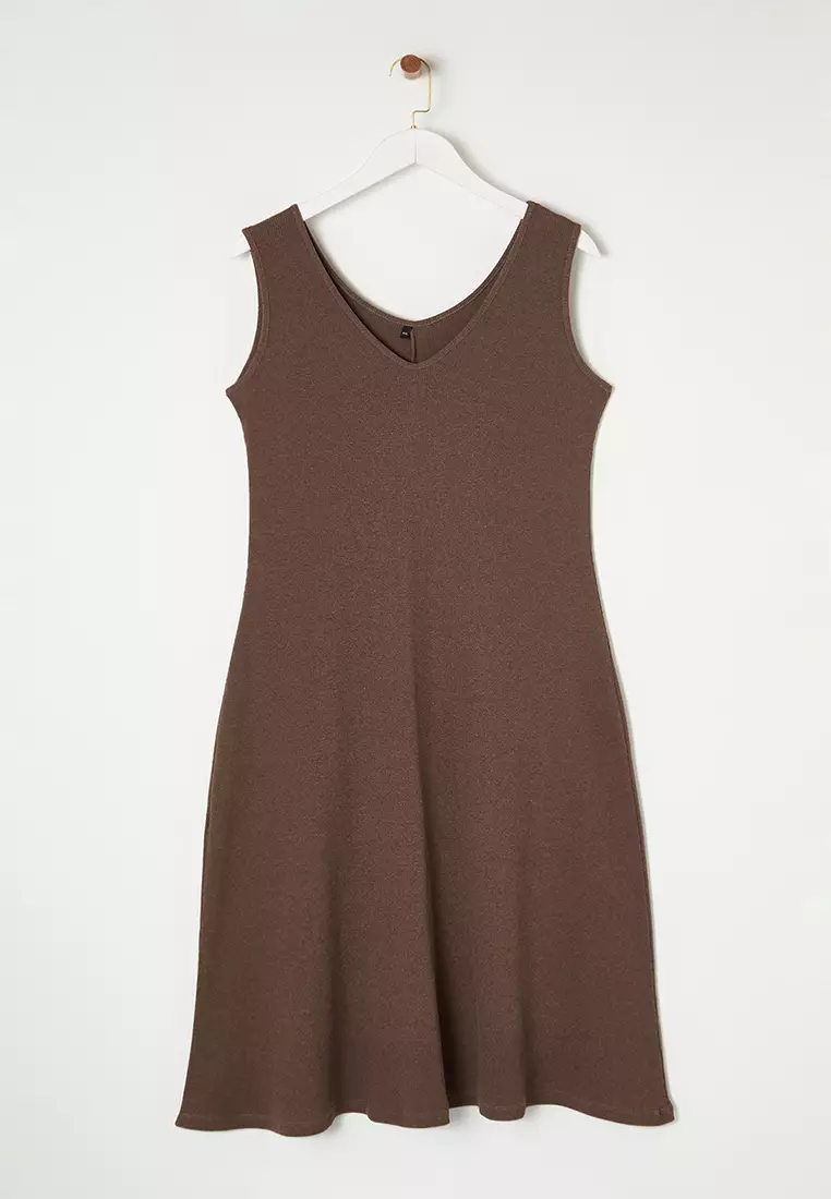 Brown Ribbed A-line Midi Knit Dress TBBSS24AH00130