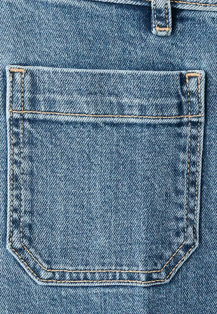 Wide Leg Jeans With Pockets
