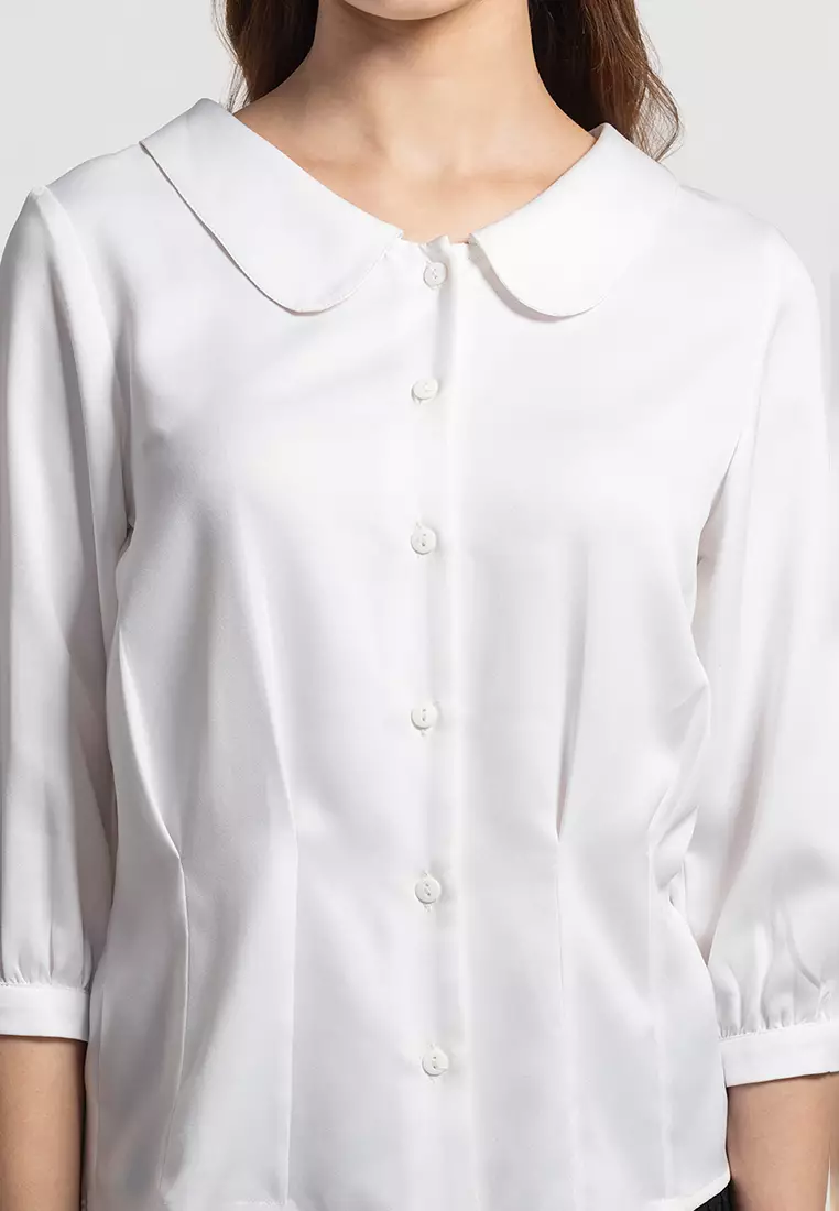 White casual top blouse