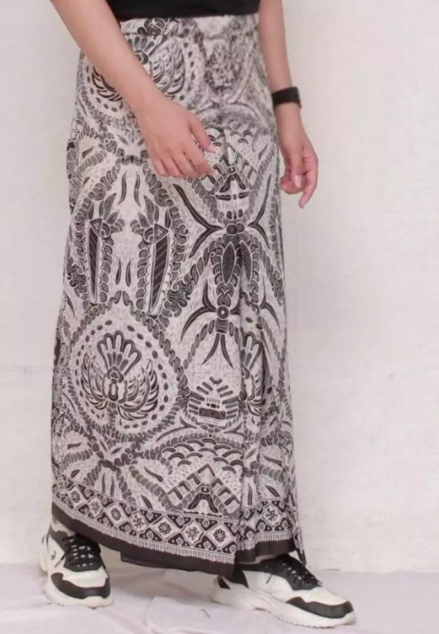 Sarung Batik Kertaningra Putih Premium MR