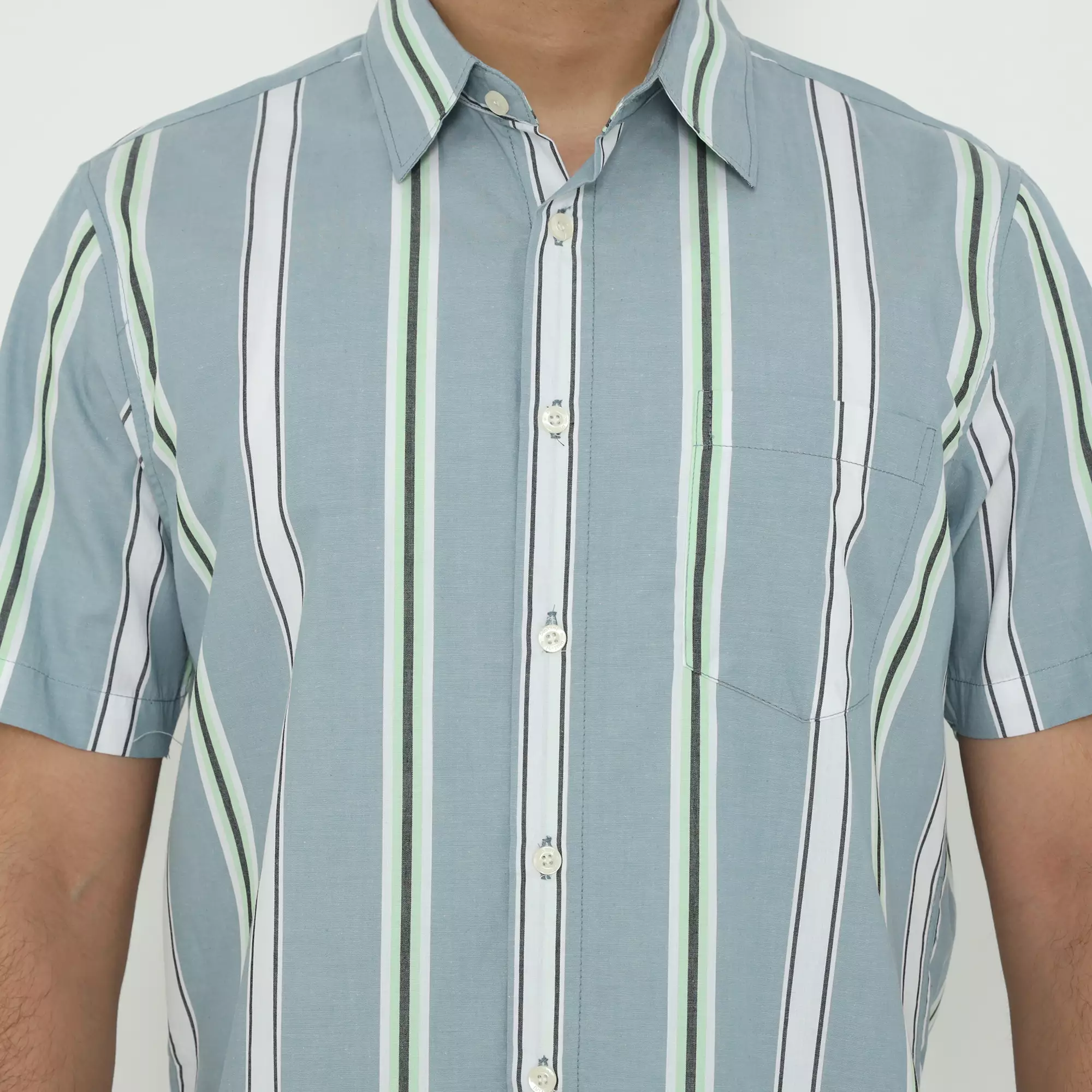 Platini Kemeja Motif Salur Pria Lengan Pendek Katun 73607.21 BLUE