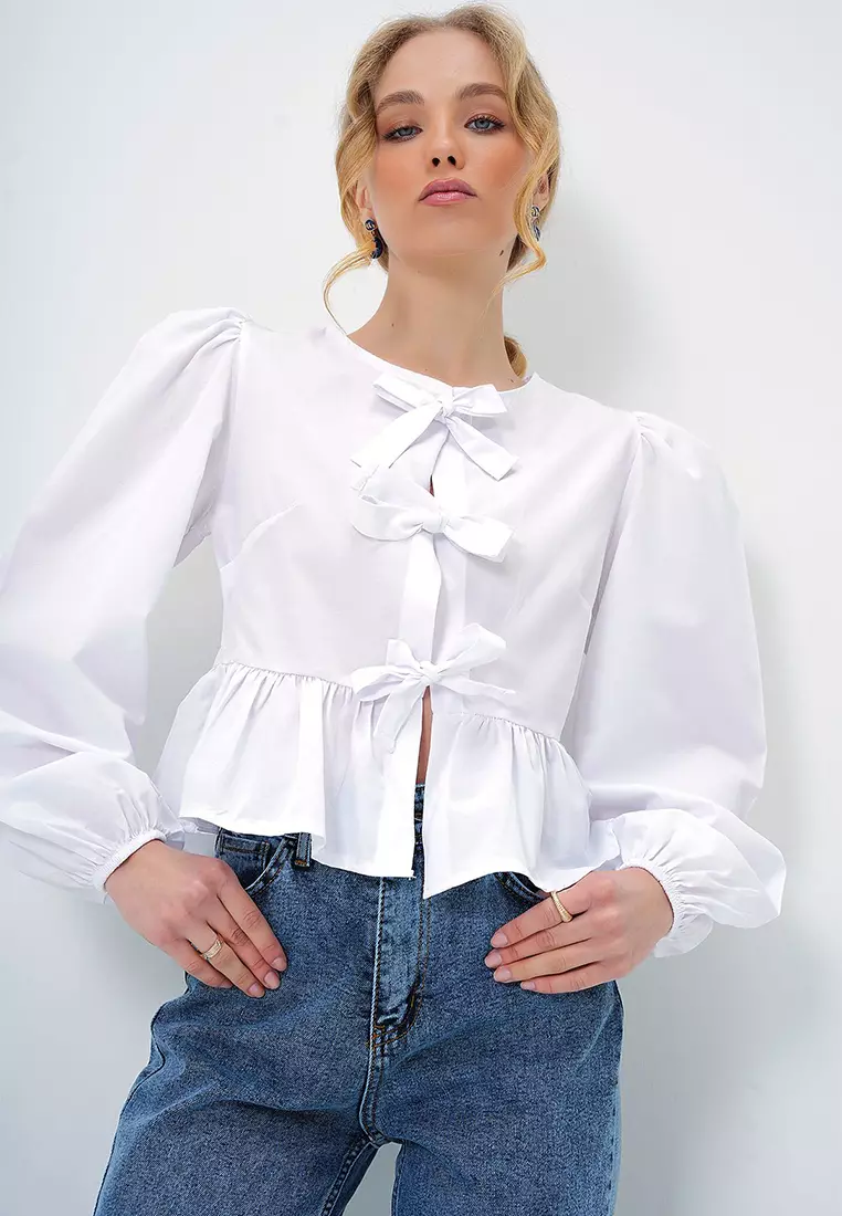 Women's White Crew Neck Bow Tie Princess Sleeve Poplin Blouse