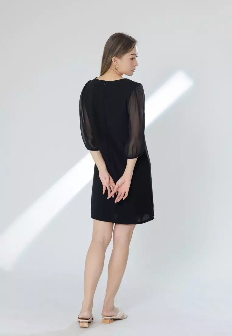 Chiffon sleeve black shift dress outlet