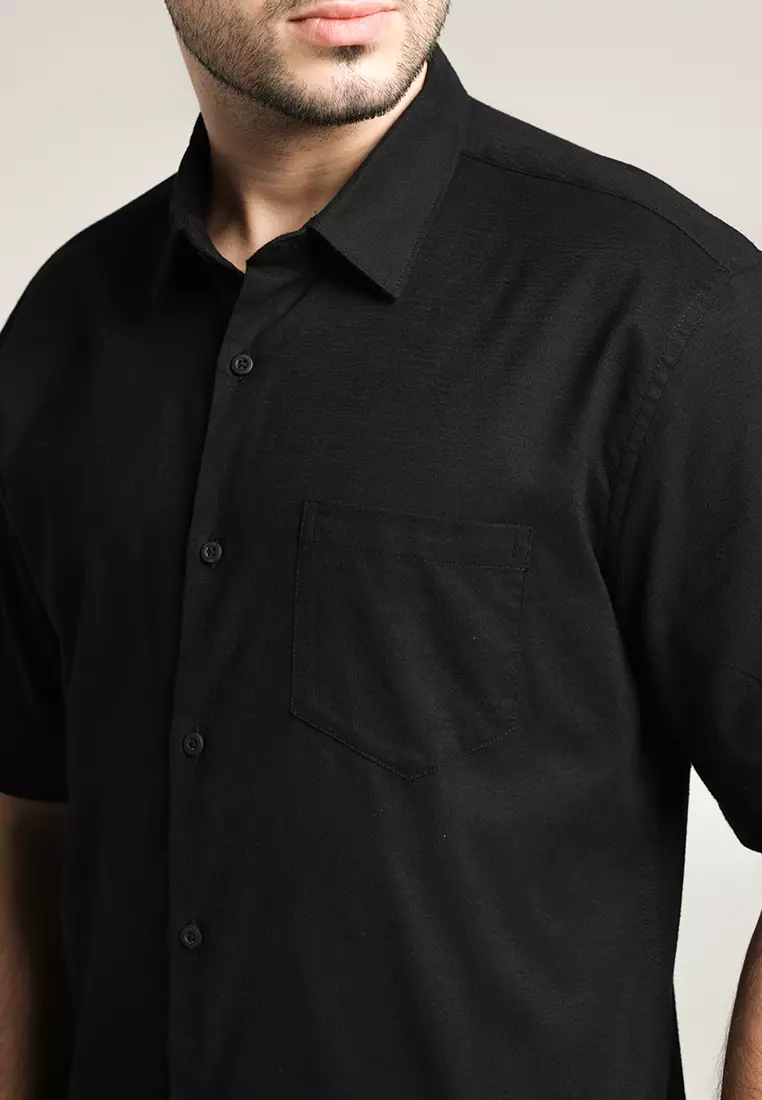 MOC Kemeja Lengan Pendek Pria Ehno - Black