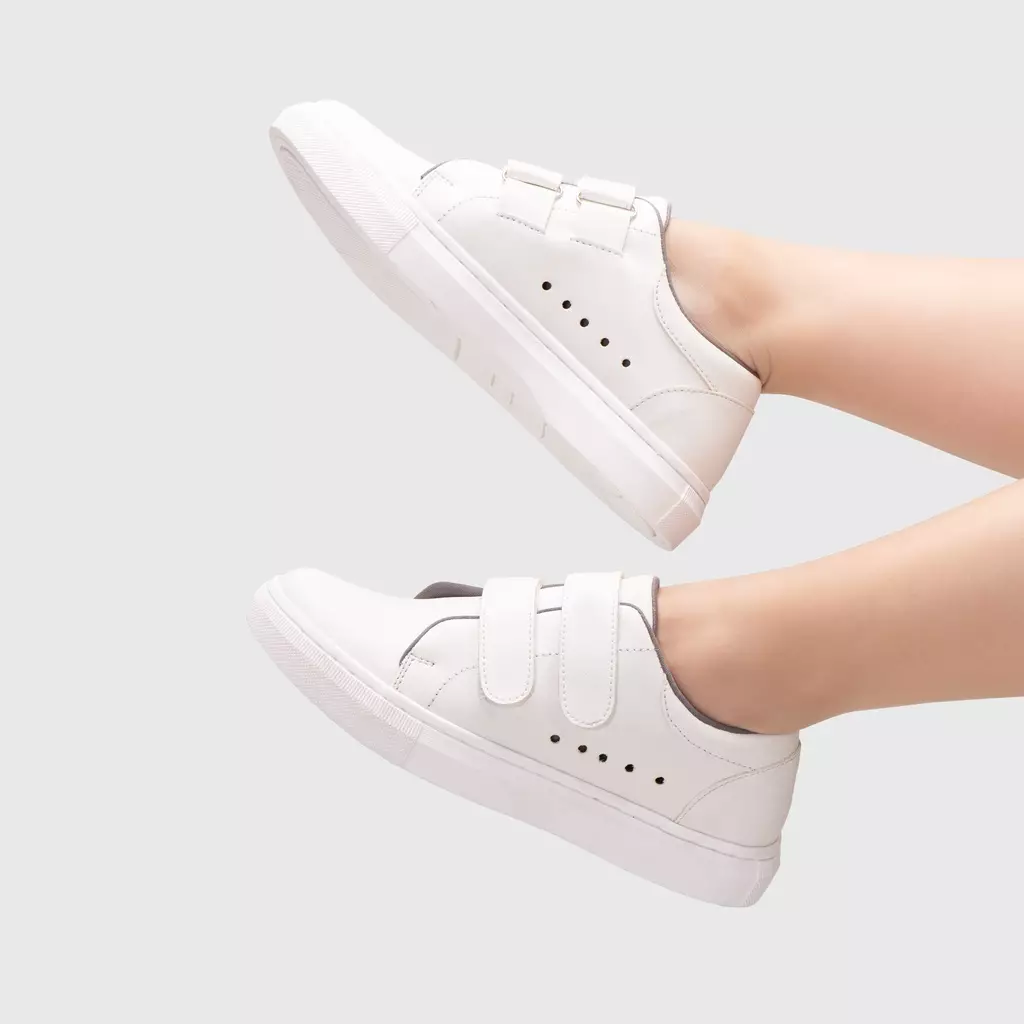 Iwala Sneakers White
