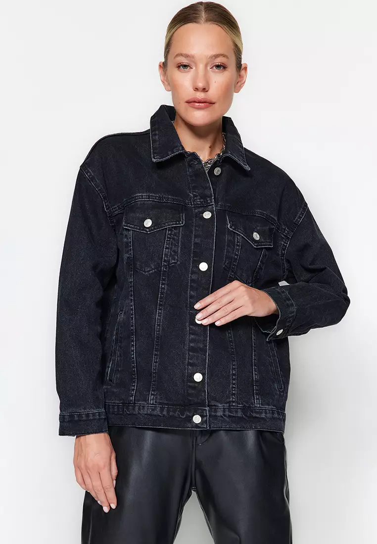 Long Sleeves Trucker Denim Jacket