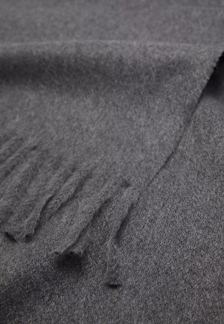 Fringed Edge Scarf