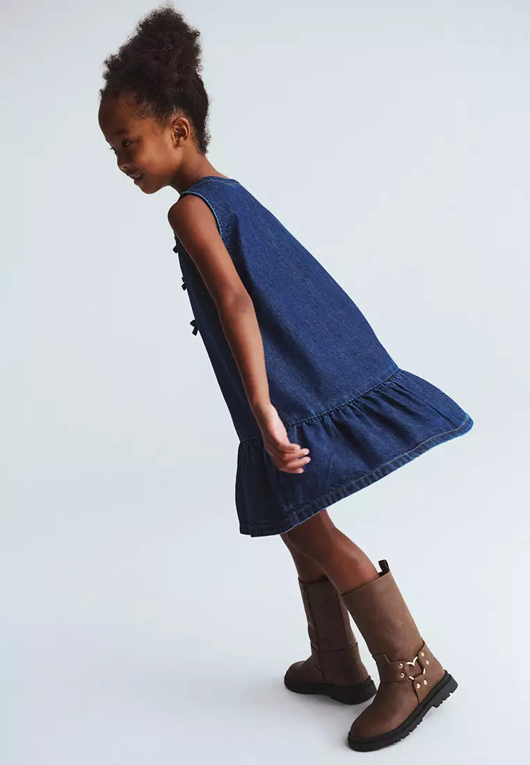 Betty Bow Sleeveless Denim Dress