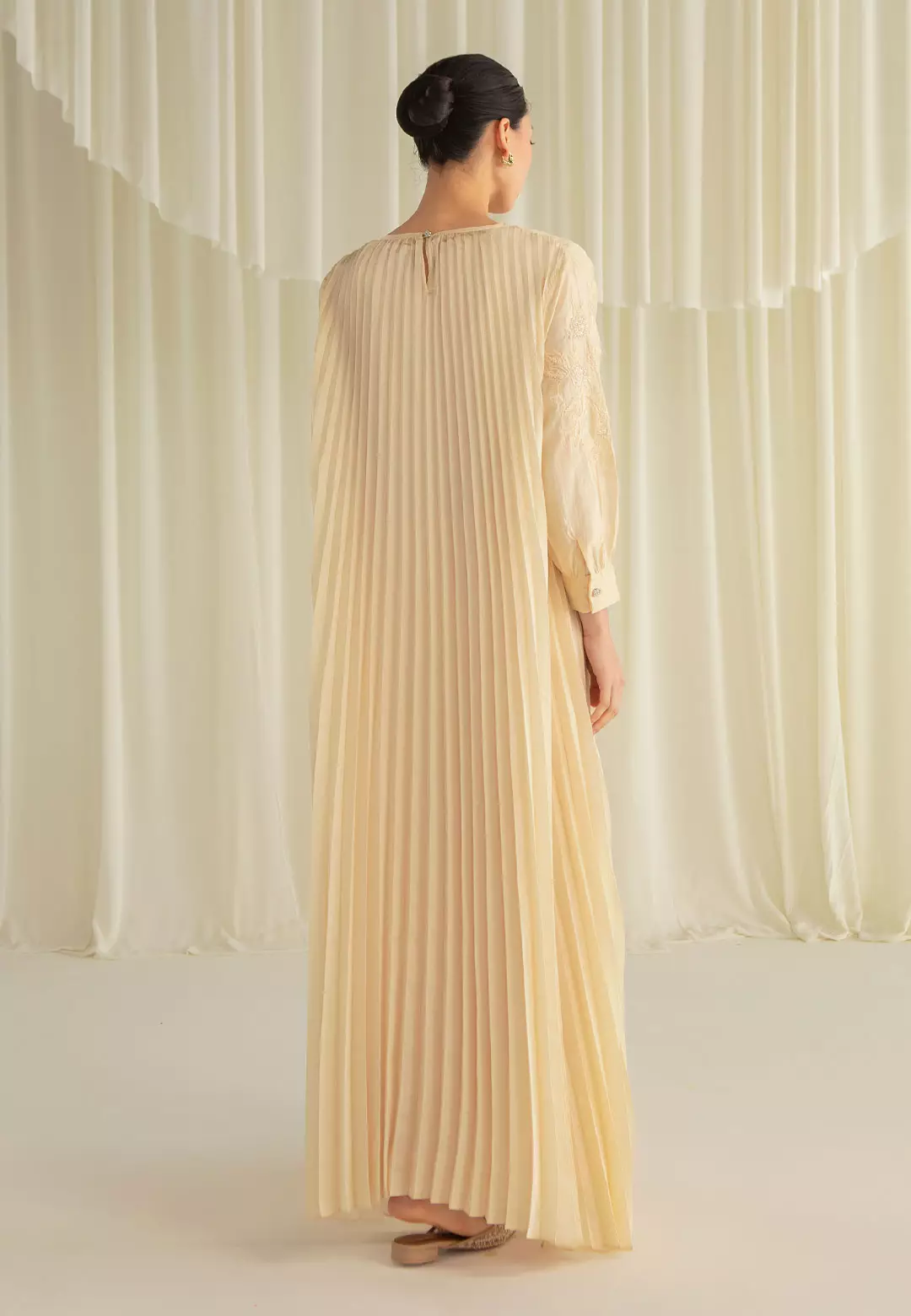 HijabChic Anette Butter Dress - Dress Lebaran Flowy Lengan Payet Flower Elegan