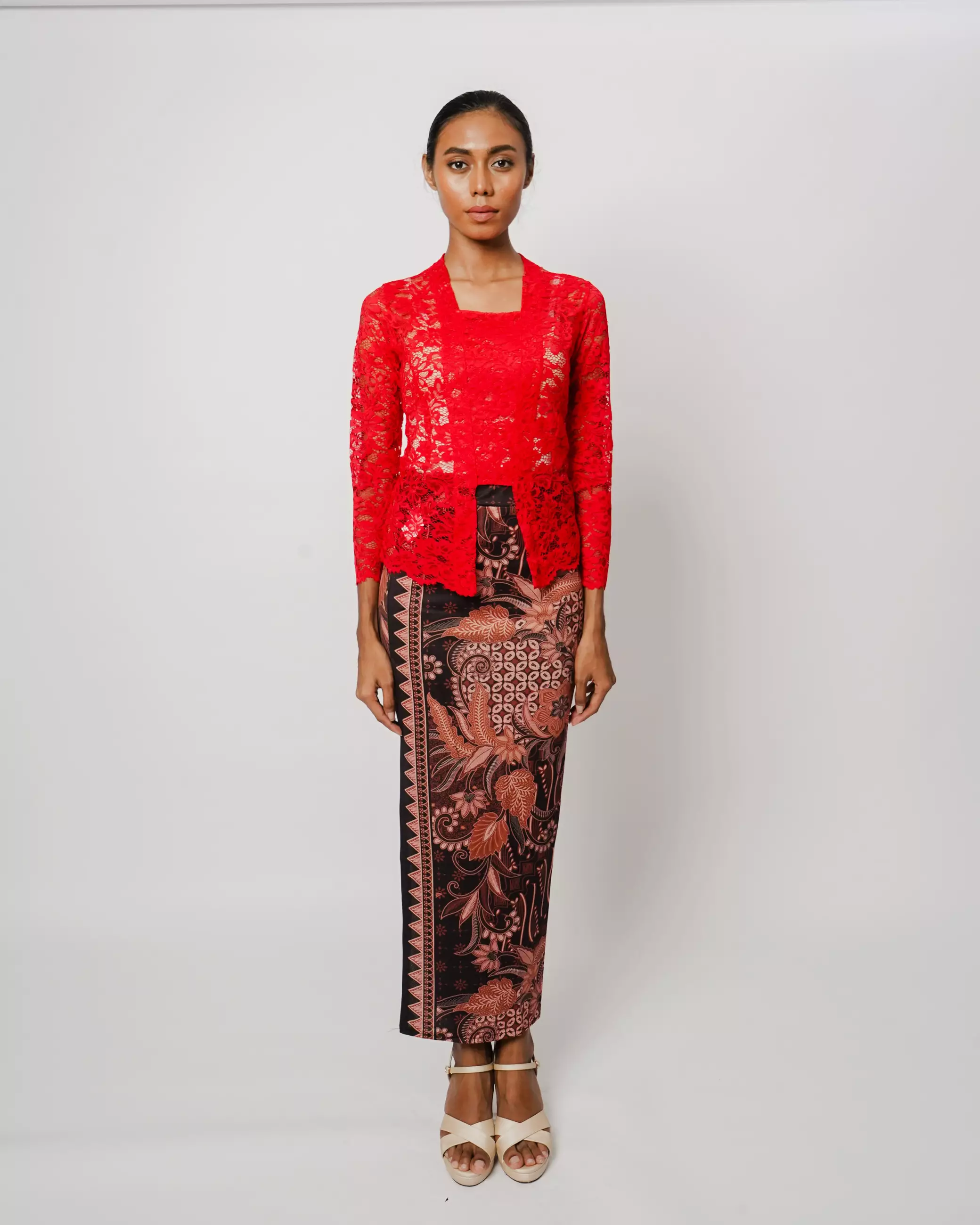 KEBAYA BALI RED