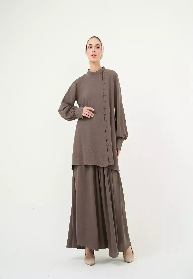 Atthalla One Set Abaya Brown