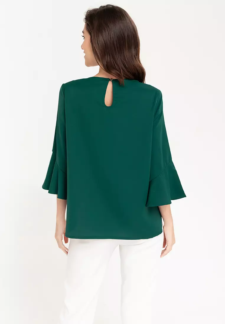 Candria Frilled Sleeves With Necklace Top