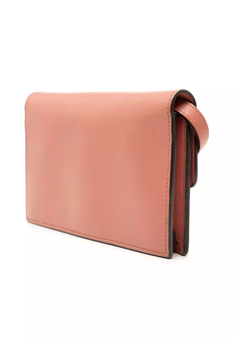 Pre-Loved Gucci Leather Interlocking G Dollar Wallet On Strap
