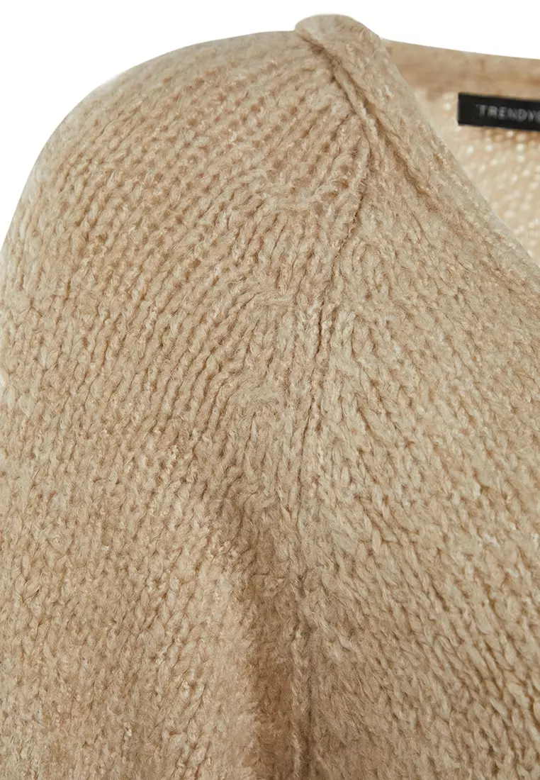 Soft Textured Knit Cardigan