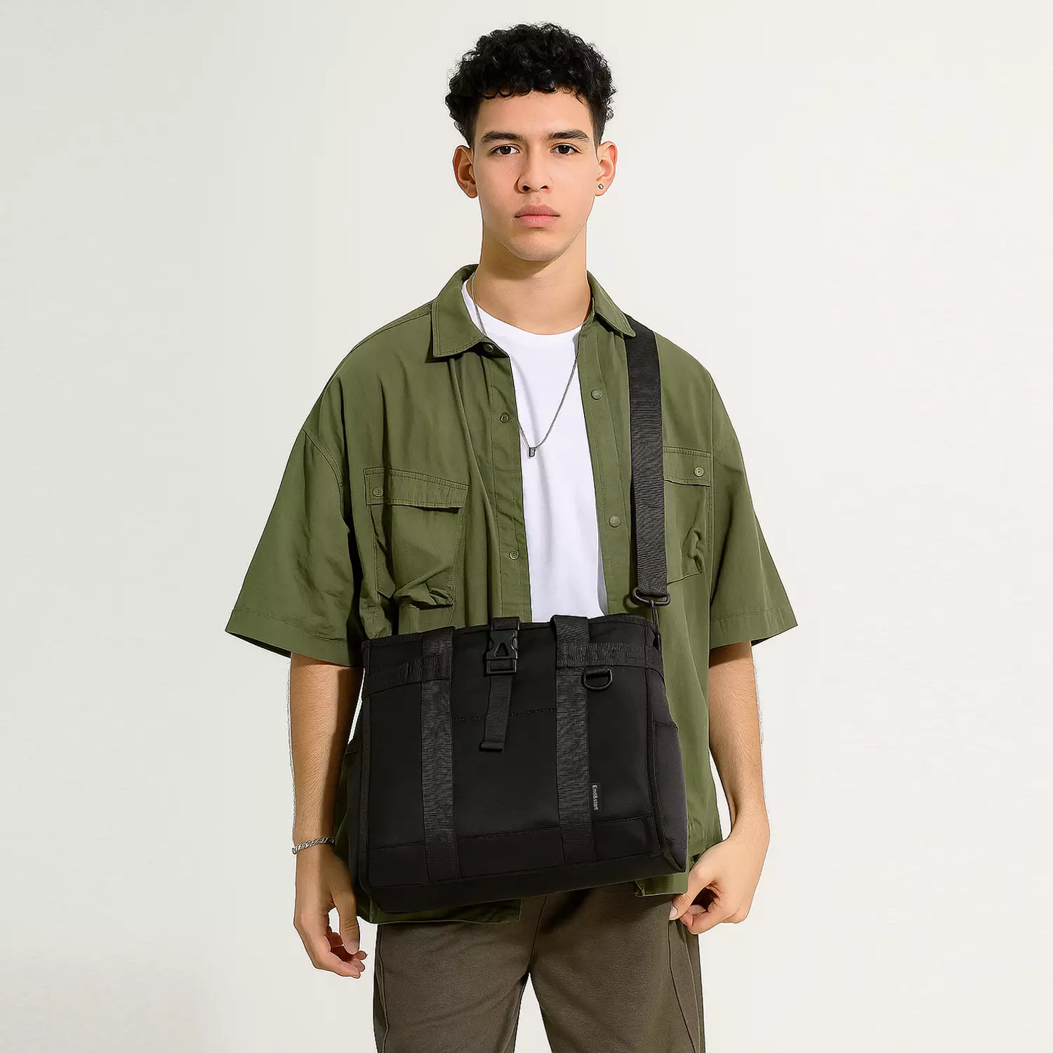 Wakakids Tas Totebag Selempang Crossbody Bag Classic Premium Nylon Tas Kerja Kuliah 2in1 K7032 Venjr Hitam