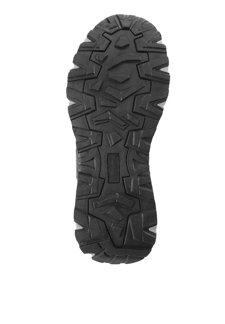 Julian Laces Boot