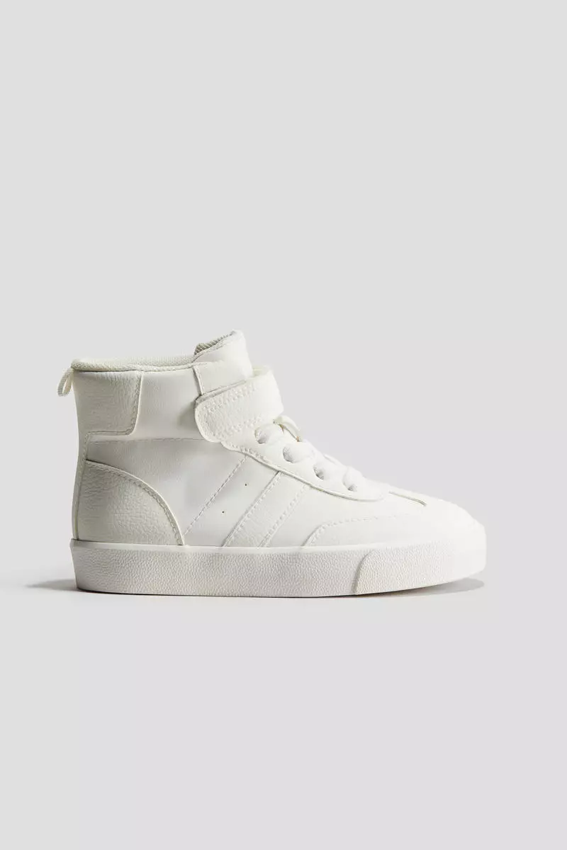 Discount on H&m  shoes - SKU: Hi-Top Trainers