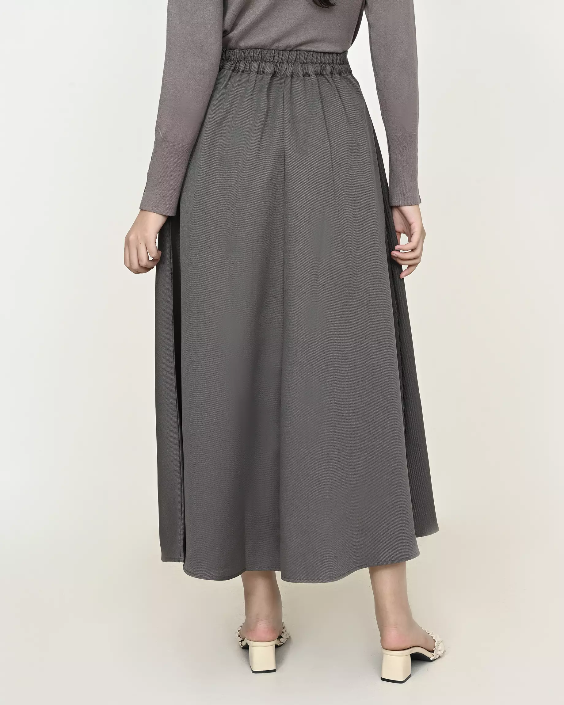 Geulis.id CHITOSE SKIRT - Olive