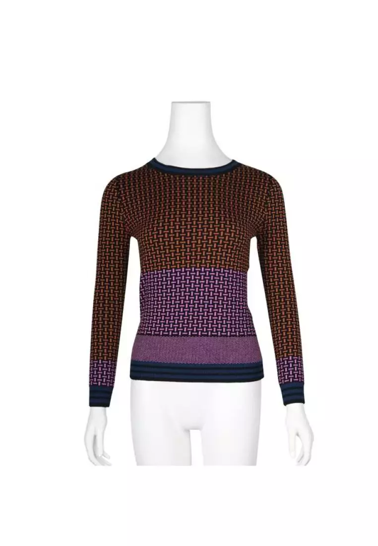 Woolen sweater store blouse