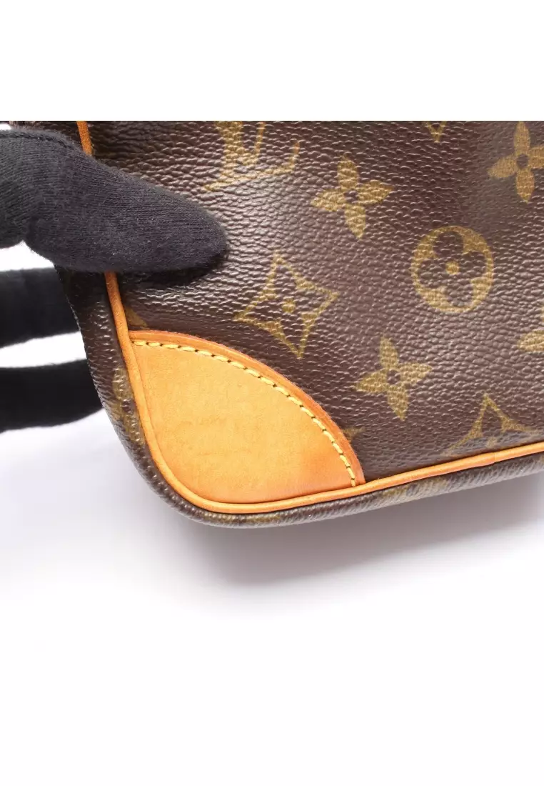 Pre-Loved Louis Vuitton Amazon monogram Shoulder bag PVC leather Brown