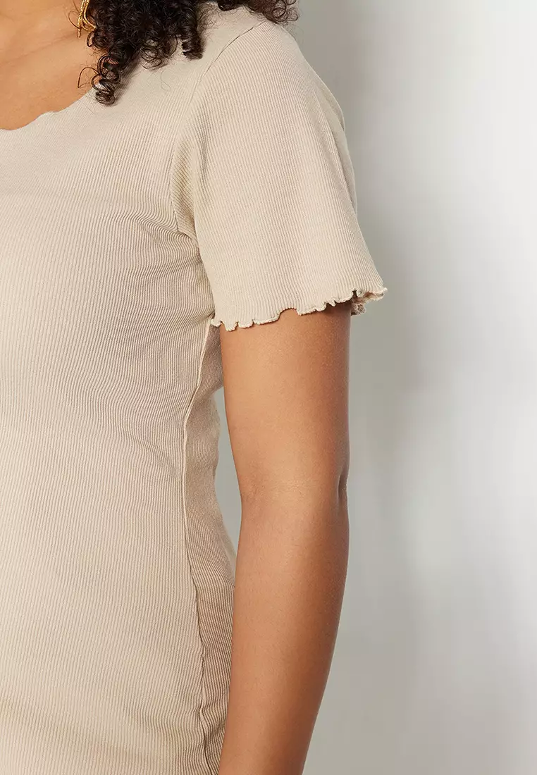 Ribbed Knitted U-Neck T-Shirt