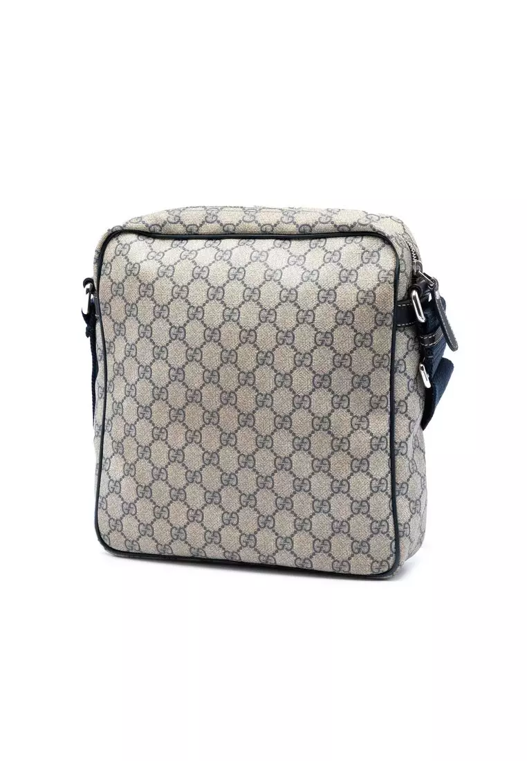 Pre-Loved Gucci Gg Supreme Crossbody