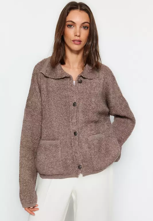 Collared Pocket Cardigan