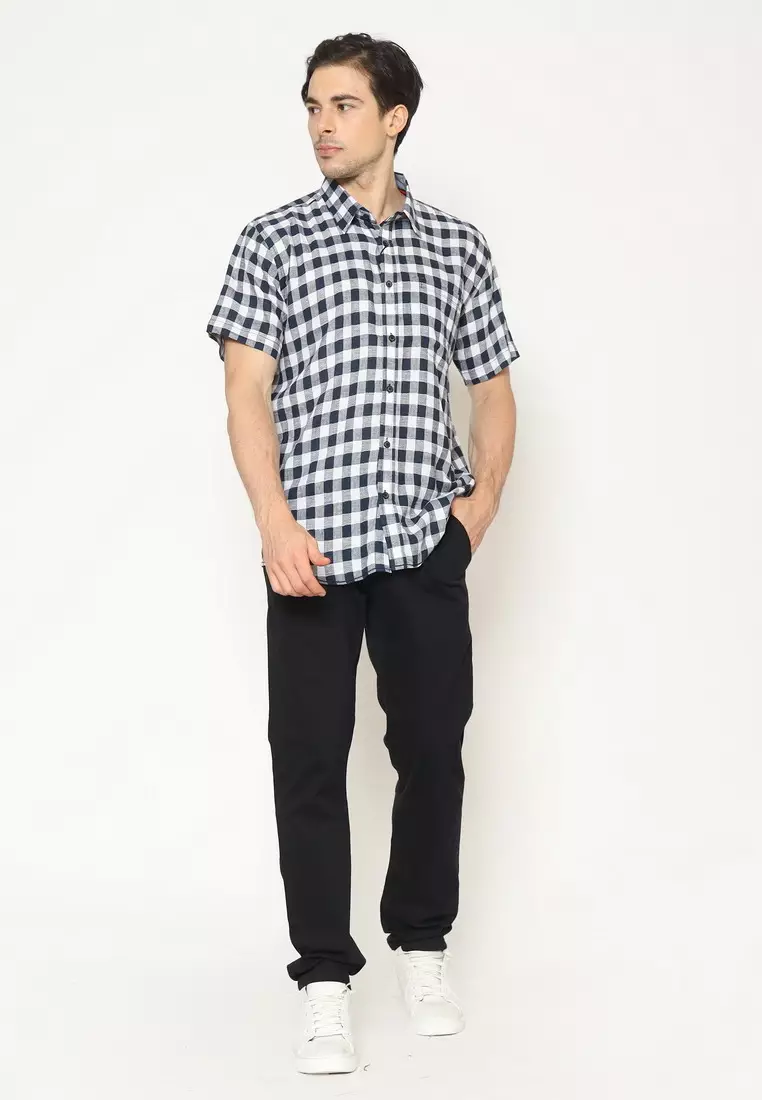 POLICE Kemeja Kotak Linen Biru Regular Fit Pria