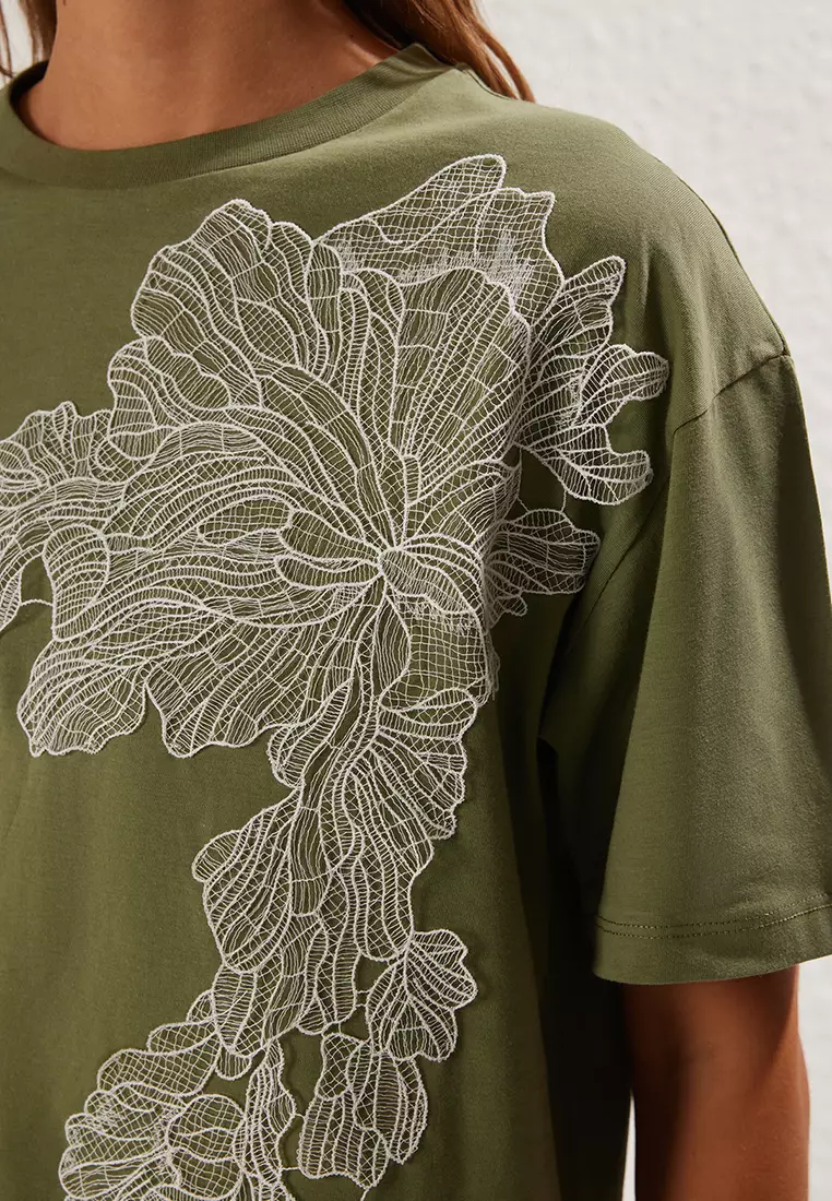 Khaki Accessory Detailed Oversize/Wide Pattern Knitted T-Shirt