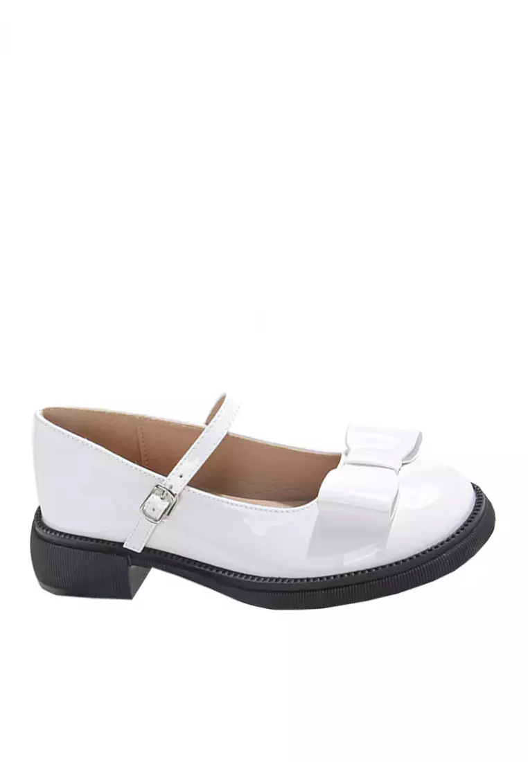 Discount on Twenty Eight Shoes  shoes - SKU: VANSA Shinny Patent Bow Mary Jane Shoes VSW-FX5