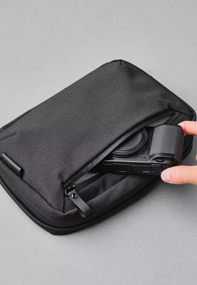 Buy Alpaka Elements Tech Case - Black, Axoflux™ 600D 2024 Online ...