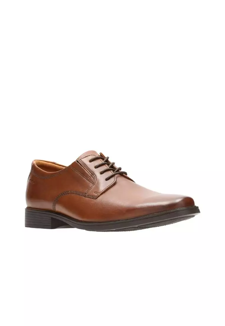 Clarks men's outlet tilden plain oxford