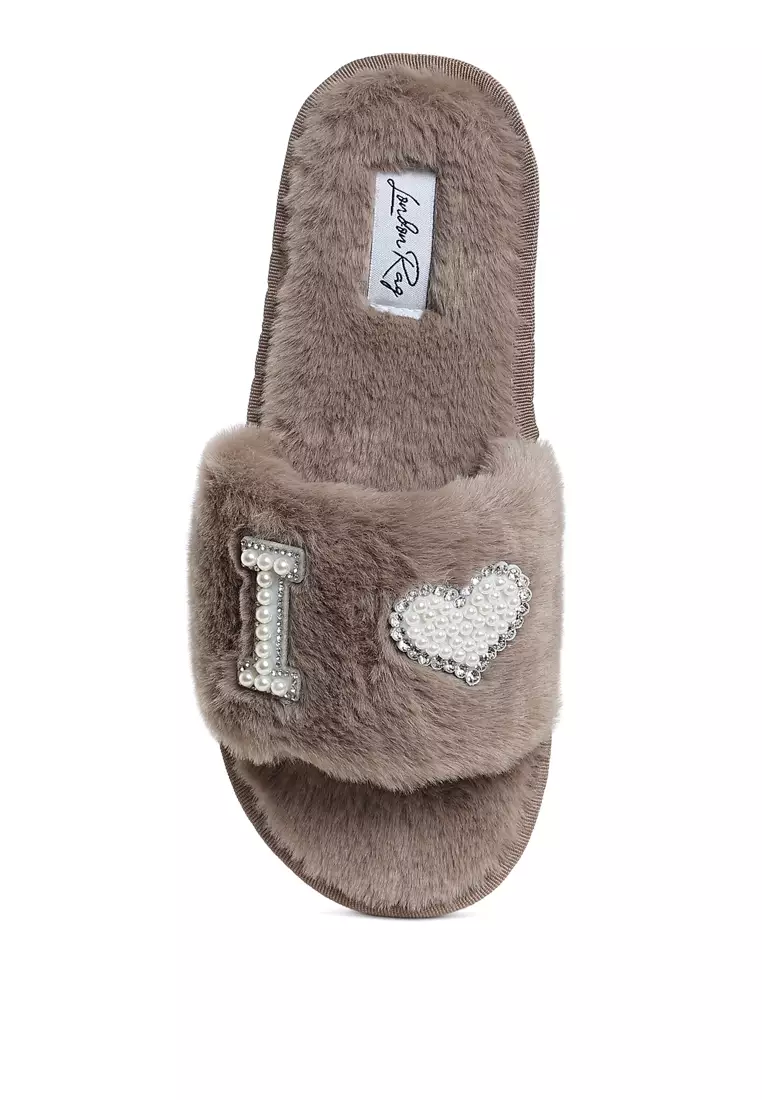 Slider Bulu dalam Warna Kopi