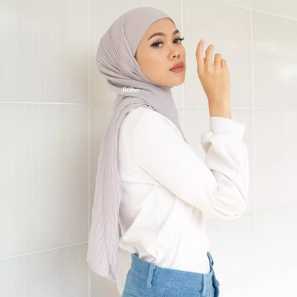 AURA Active Hijab Pashmina Full Plisket Wave