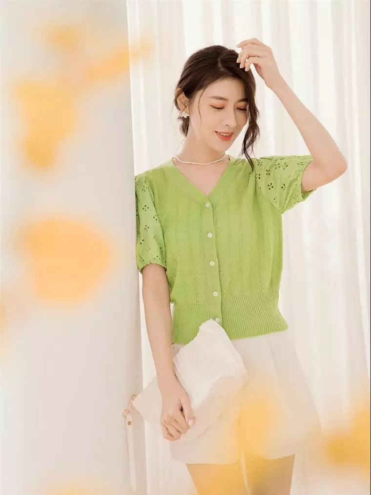 Buy OBSTYLE Knit Patchwork Puff Sleeve V-neck Cardigan [FA2761