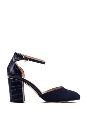 Buy Dorothy Perkins Wide Fit Navy Debs Court Shoes Online On Zalora Singapore