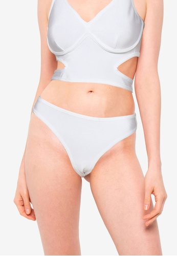 Public Desire white Bandage V Front Bikini Bottom 1F7EBUS0A885C0GS_1