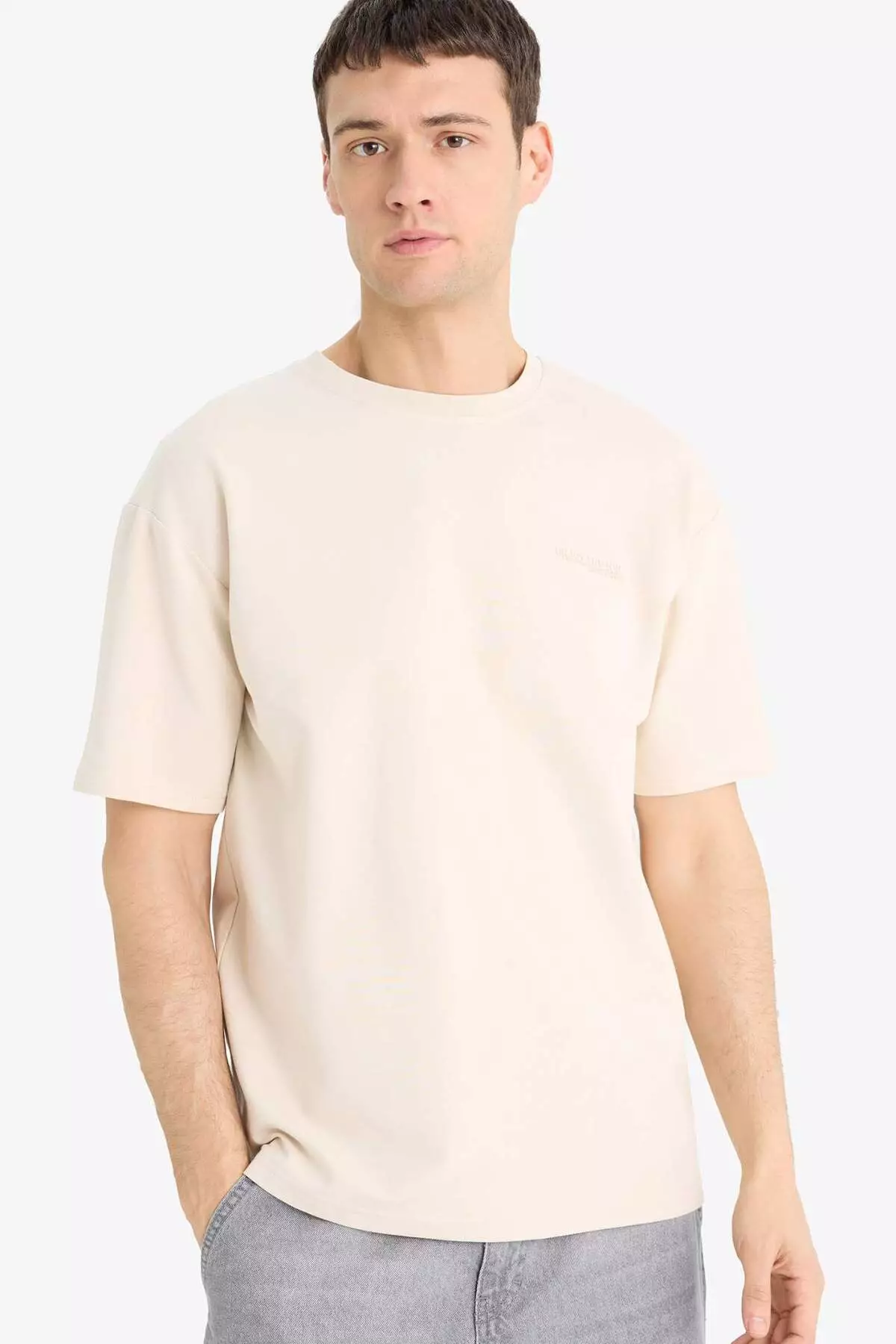 Boxy Fit Crew Neck Printed Short Sleeve T-Shirt E3460Ax25Sp