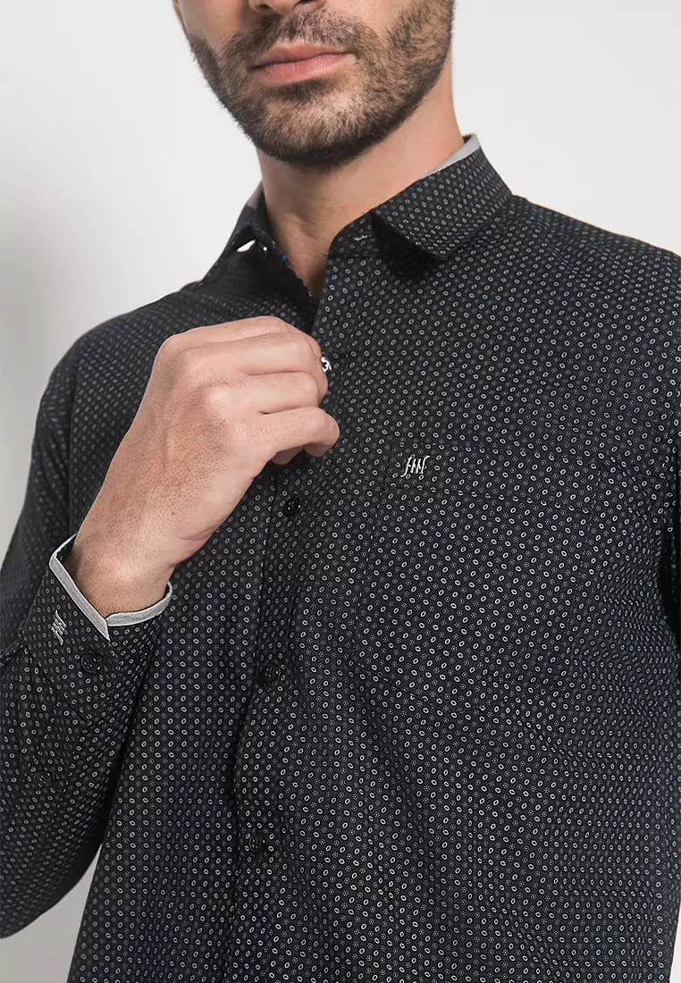 Johnwin - Kemeja Formal - Motif - Hitam - Slim Fit