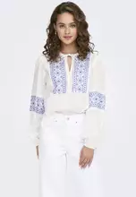 Cloud Dancer/Blue Embroidery