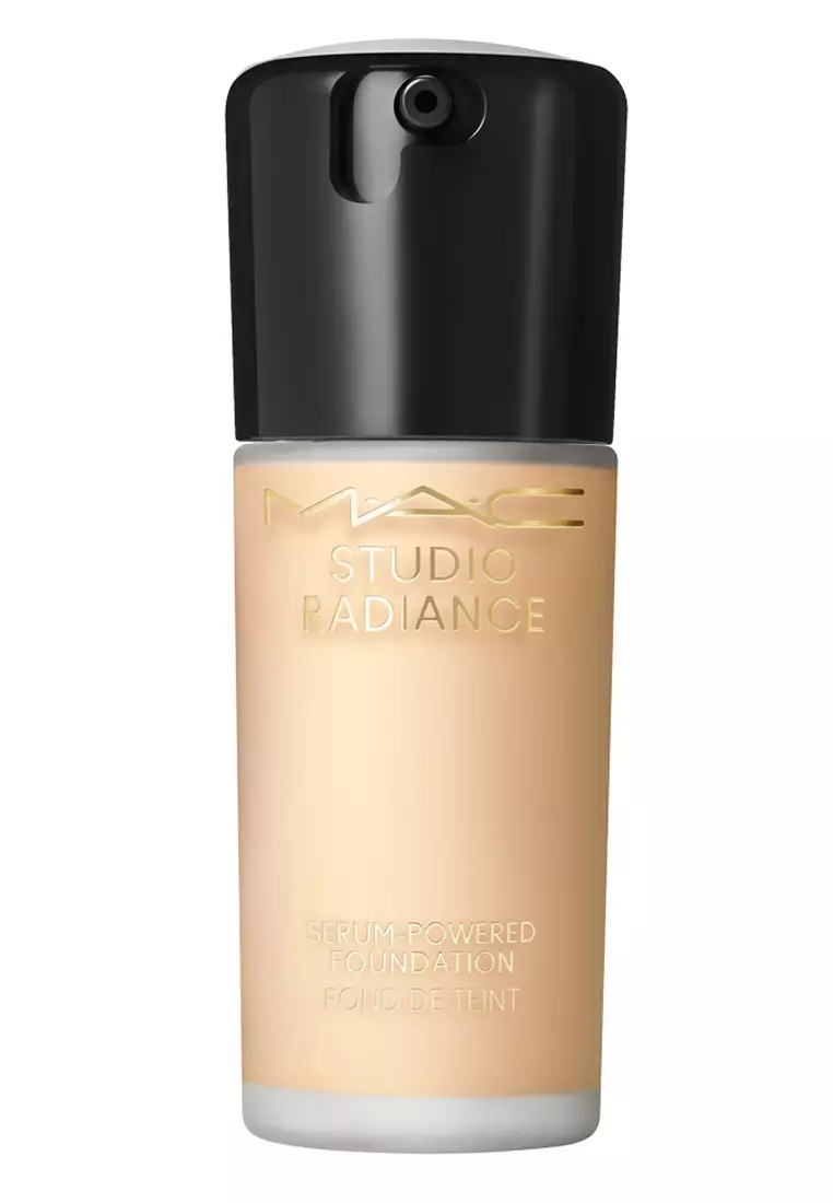 MAC Cosmetics Studio Radiance Serum-Powered Foundation - NC15
