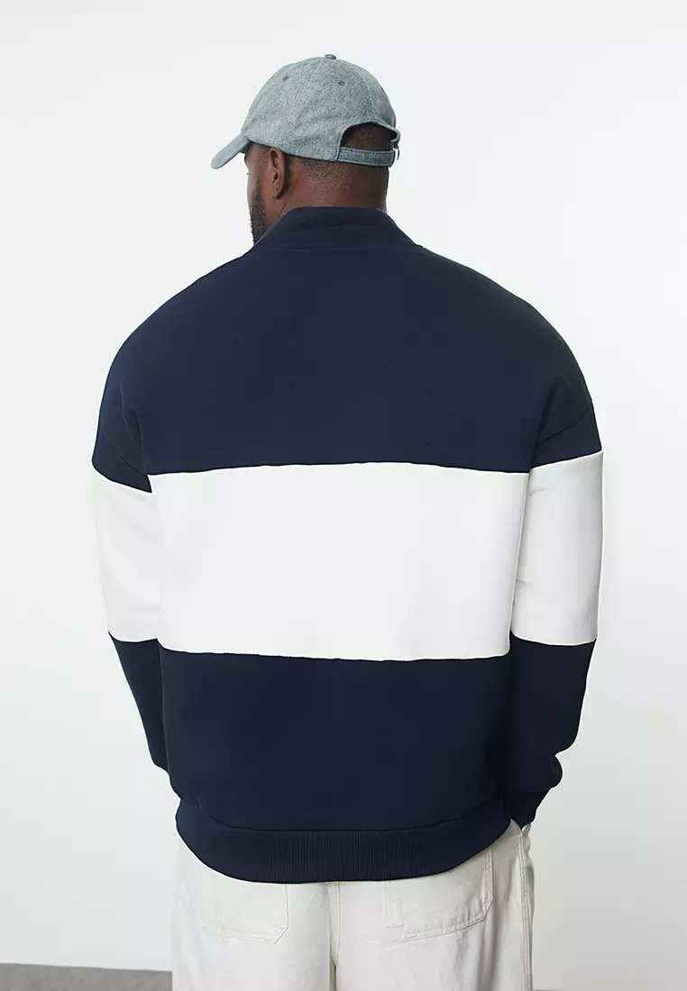 Navy Blue Oversize/Wide Cut Stand Collar Color Block Fleece Inside Plus Size Sweatshirt TMNAW25AO00033