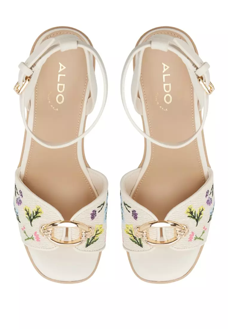 Carrabririel Wedges