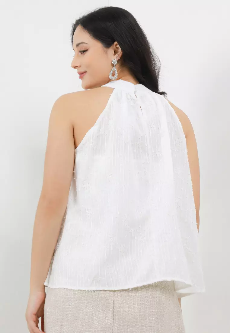 Bib Neck 3D Emb Sleveless Top