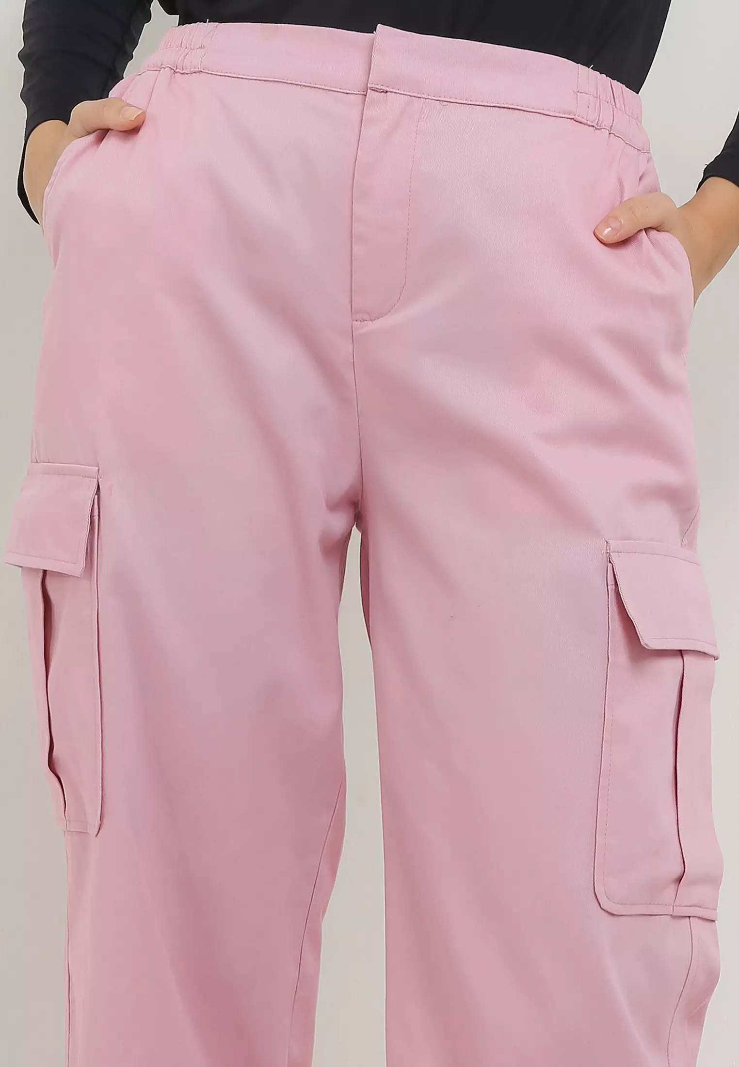 MFMW Arrunea Celana Panjang Cargo Pink